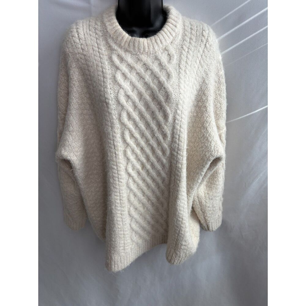 MNG Cream White Cable Knit Wool Blend Sweater Size M Crew Neck Oversized Classic